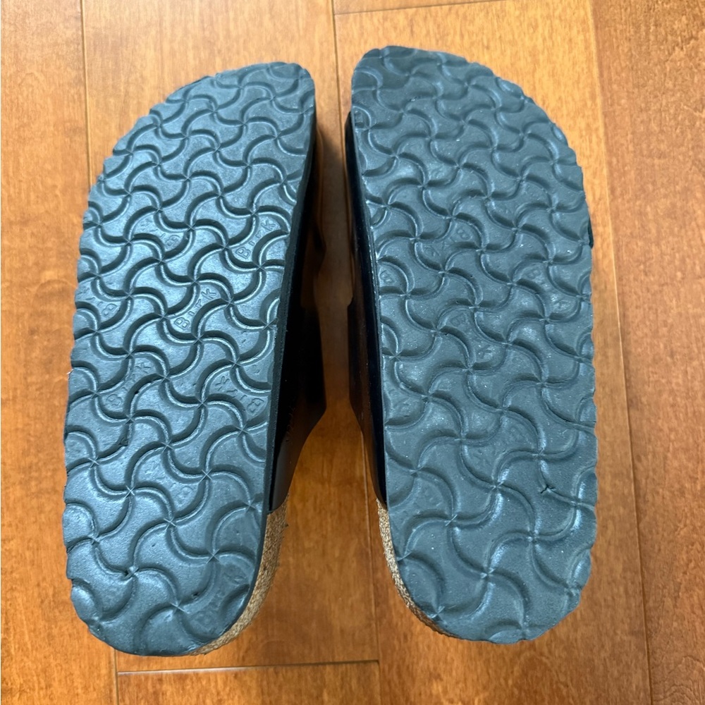 Birkenstock Arizona Big Buckle Shiny Black Sandals with Gold 38 - Picture 5 of 5